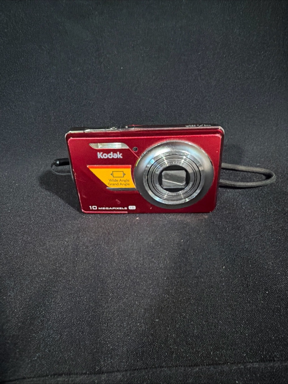 Kodak EasyShare M420 Camera Red 10 MP Digital Wide Angle Lens Battery **Read**